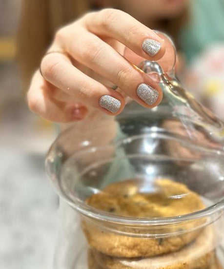 Shimmering Silverstone - Nail Wraps (Standard)